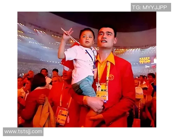 姚明的拐杖背后故事揭示了运动员的坚持与奋斗精神