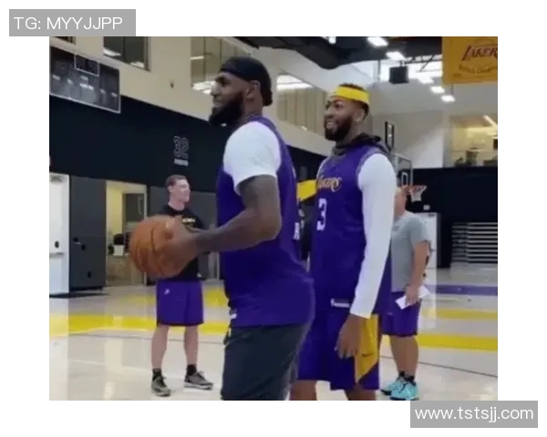 姚明近况揭秘:从篮球巨星到家庭生活的温馨点滴与公益事业的新篇章 姚明近况揭秘:从篮球巨星到家庭生活的温馨点滴与公益事业的新篇章